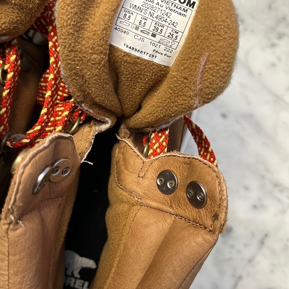 Sorel Kinetic Breakthru Conquest Waterproof boot size 8 New - Picture 11 of 14